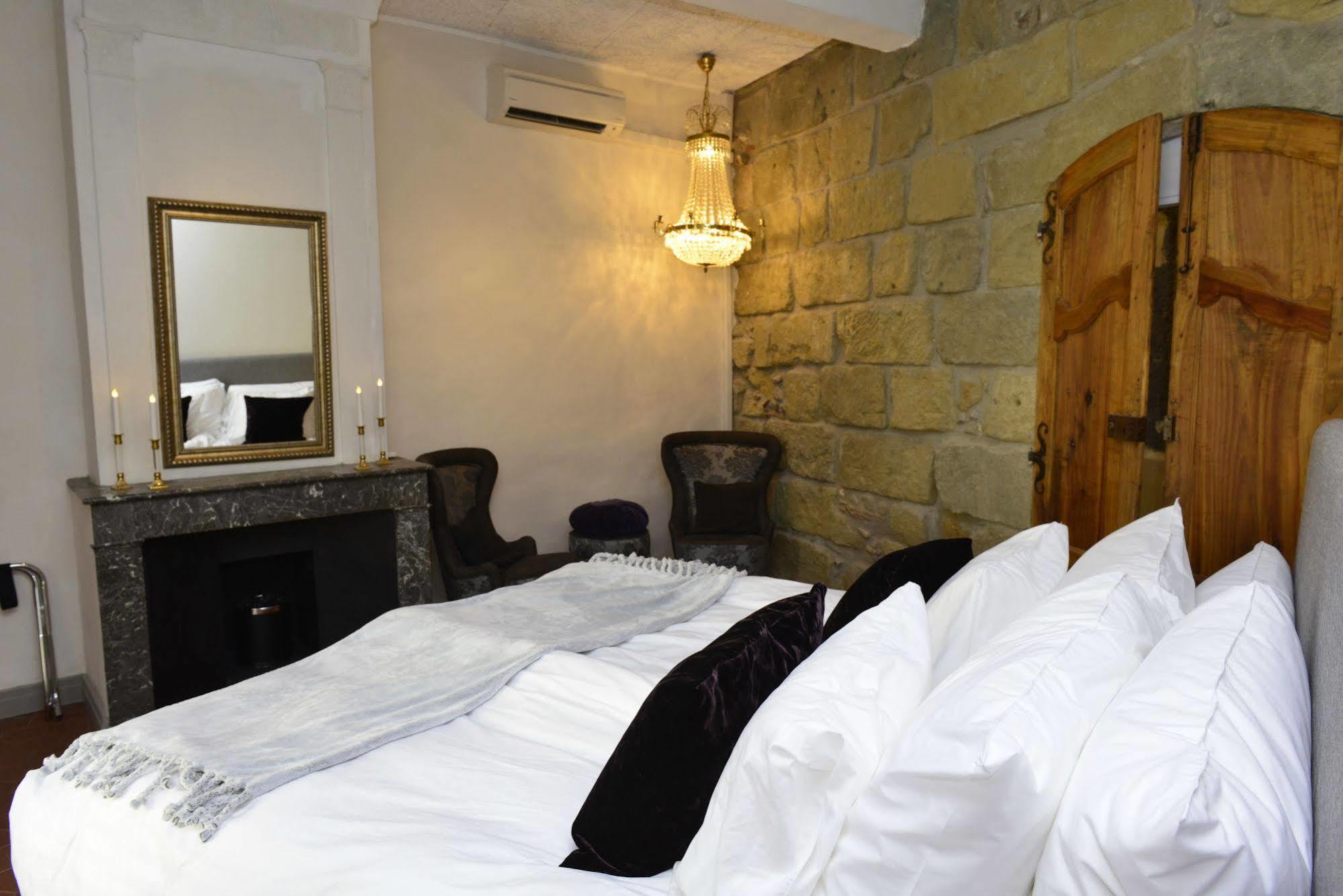 Bed and Breakfast Rue Galilee Marseillan  Exterior foto